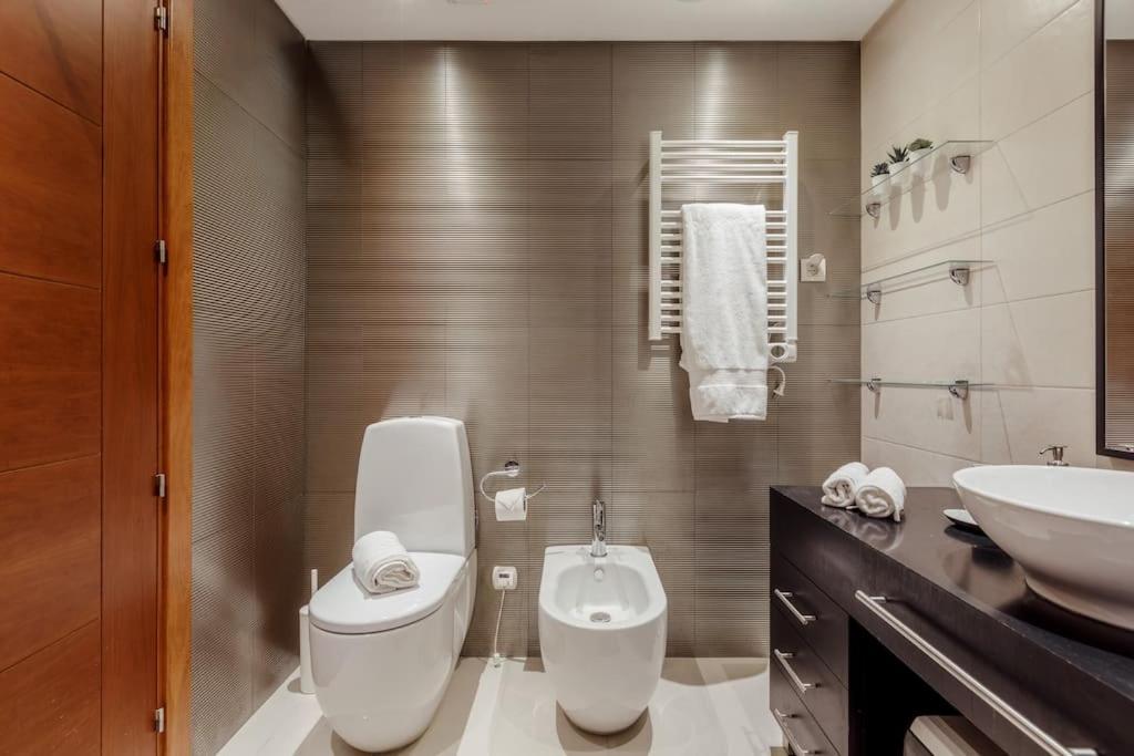 Charmoso Apartamento Sacavém Exteriör bild