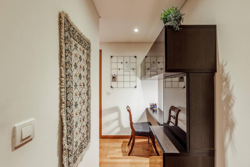 Charmoso Apartamento Sacavém Exteriör bild