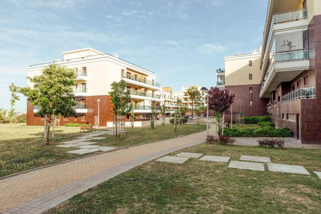 Charmoso Apartamento Sacavém Exteriör bild